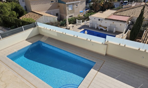 Sale - Detached Villa -
La Zenia