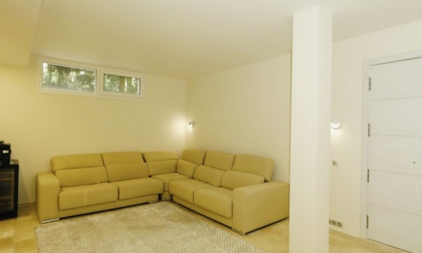 Sale - Detached Villa -
La Zenia