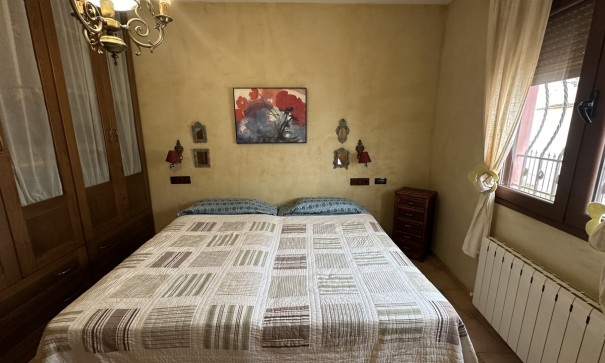 Sale - Town house -
San Miguel de Salinas