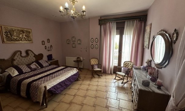 Sale - Town house -
San Miguel de Salinas