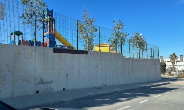 Sale - Plot Land -
Benijofar