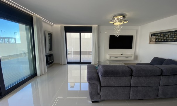 Revente - Villa Individuelle -
San Miguel de Salinas