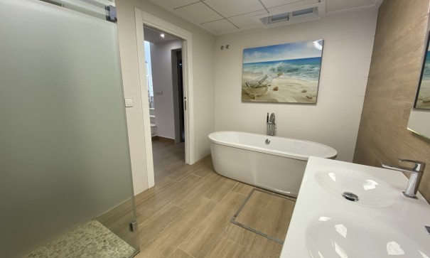 Revente - Villa Individuelle -
San Miguel de Salinas