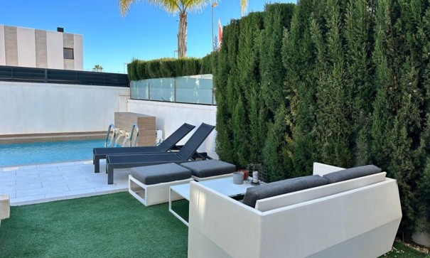 Återförsäljning - Fristående villa -
Ciudad Quesada - Rojales - Ciudad Quesada