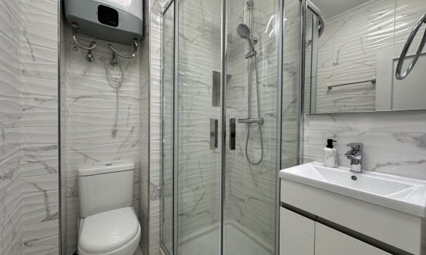 Resale - Wohnung Appartement -
Torrevieja