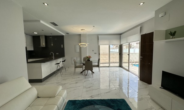 Revente - Villa Individuelle -
Playa Flamenca