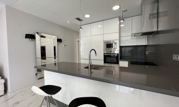 Revente - Villa Individuelle -
Playa Flamenca