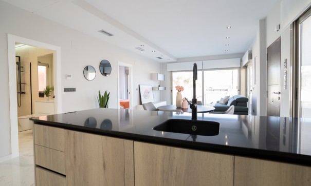 Återförsäljning - Fristående villa -
Villamartín