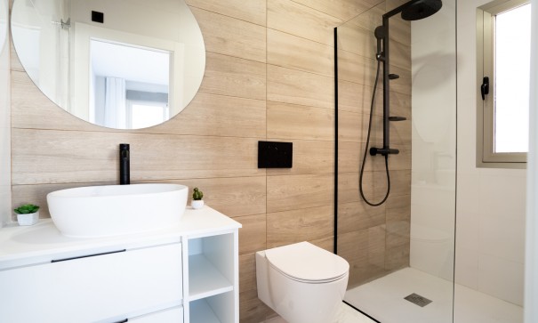 Återförsäljning - Fristående villa -
Villamartín