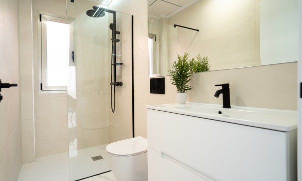 Återförsäljning - Fristående villa -
Villamartín