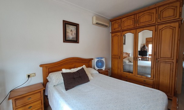 Sale - Town house -
Benijofar
