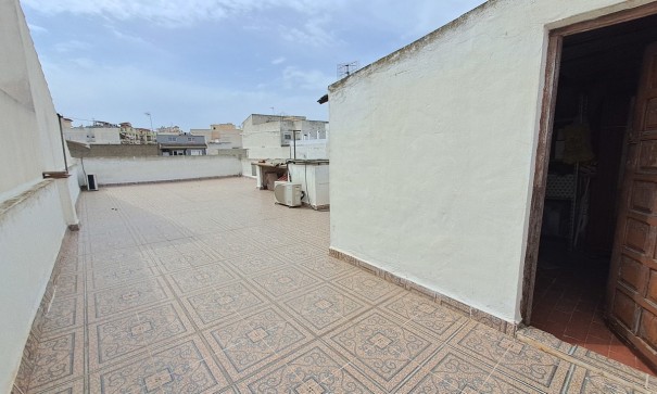 Sale - Town house -
Benijofar