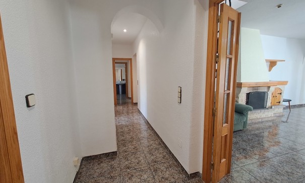 Sprzedaż - Willa wolnostojąca -
Villamartín