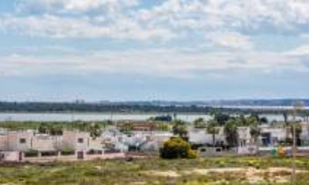 Resale - Freistehende Villa -
Rojales