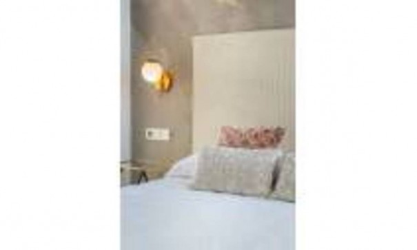 Resale - Freistehende Villa -
Rojales