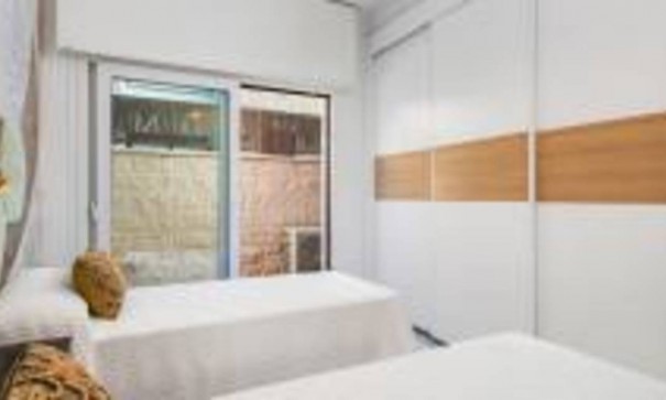 Resale - Freistehende Villa -
Rojales