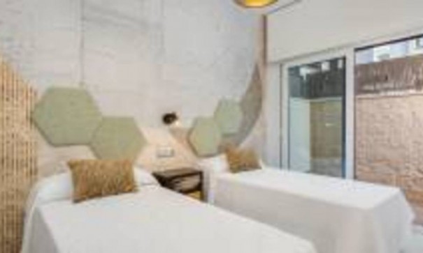 Resale - Freistehende Villa -
Rojales