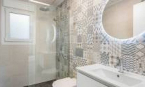 Resale - Freistehende Villa -
Rojales