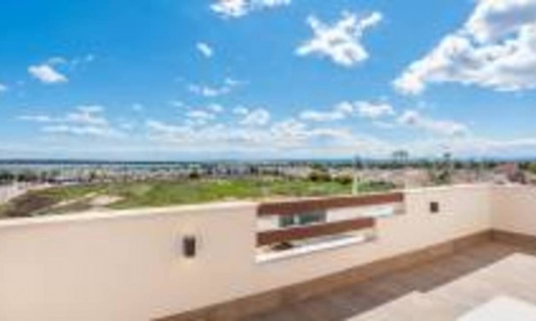 Resale - Freistehende Villa -
Rojales