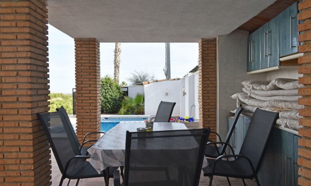 Venta - Chalet Independiente -
Torremendo