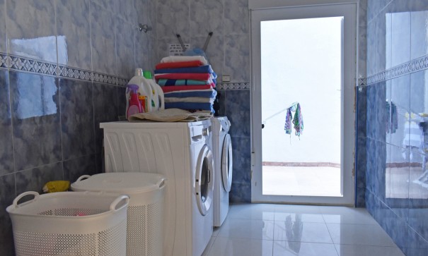 Venta - Chalet Independiente -
Torremendo