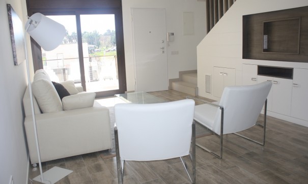 Återförsäljning - Radhus -
Los Altos