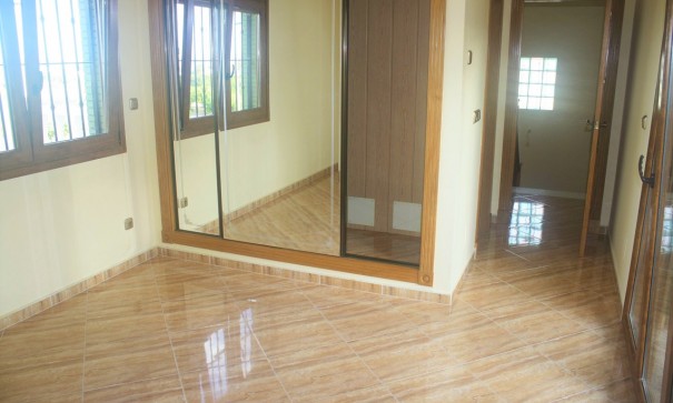 Herverkoop - Vrijstaande Villa -
Los Altos