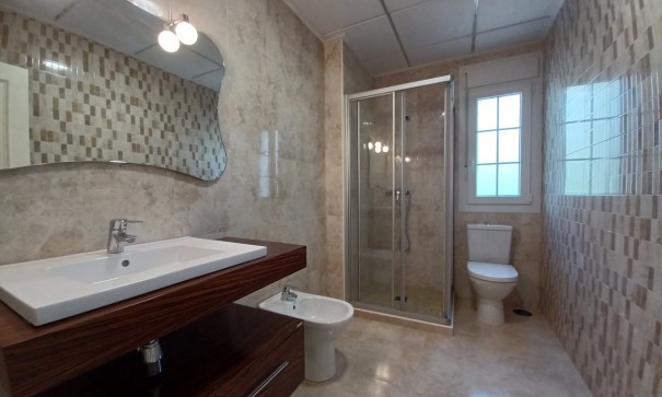 Resale - Freistehende Villa -
Cabo Roig