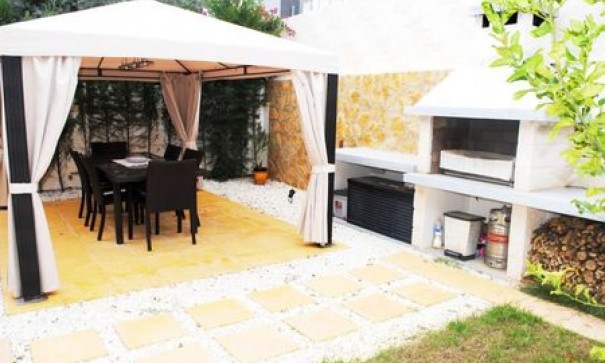 Venta - Chalet Independiente -
La Zenia