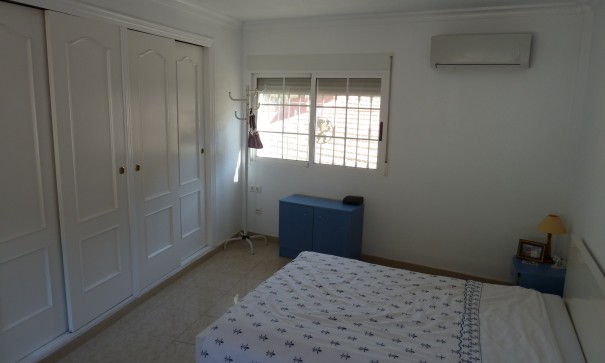 Sale - Semi Detached Villa -
Rojales - Rojales - Village