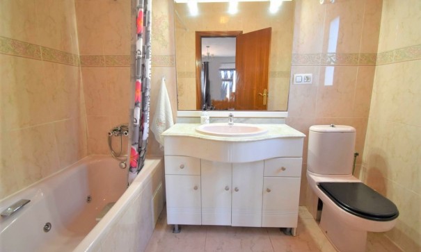 Revente - Villa Individuelle -
Orihuela Costa - Villamartin