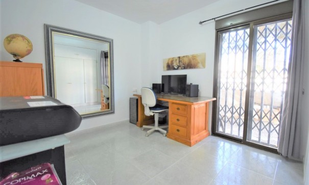 Revente - Villa Individuelle -
Orihuela Costa - Villamartin