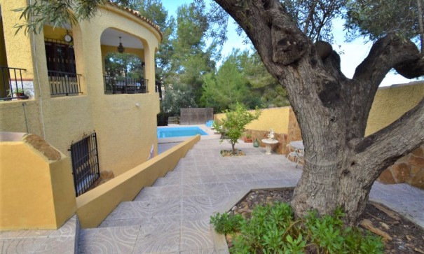 Revente - Villa Individuelle -
Orihuela Costa - Villamartin