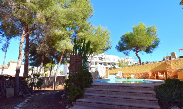 Revente - Villa Individuelle -
Orihuela Costa - Villamartin