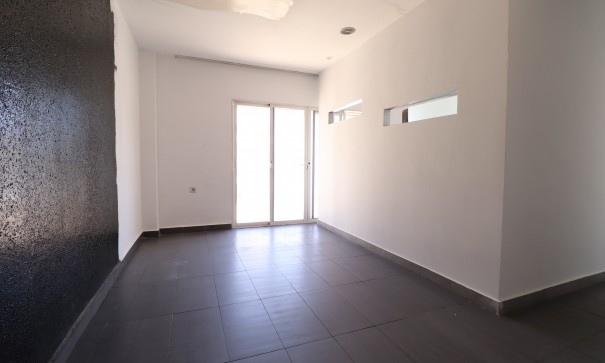 Sale - Commercial -
Ciudad Quesada - Rojales - La Marquesa