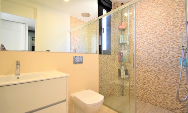 Revente - Villa Individuelle -
Orihuela Costa - Villamartin