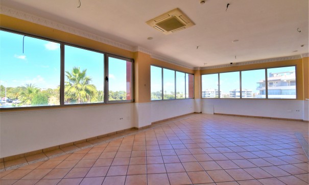 Sale - Commercial -
Orihuela Costa - Los Dolses