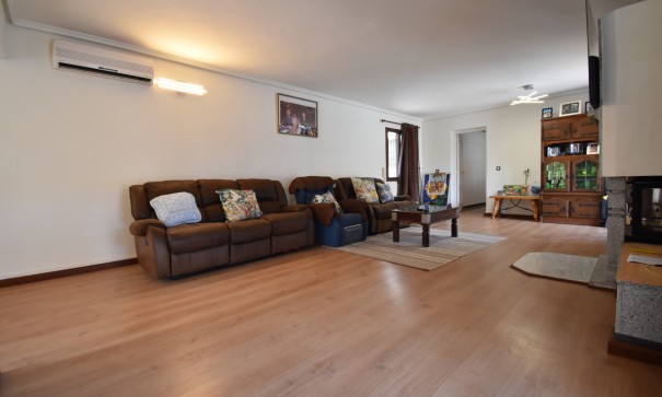 Revente - Villa Individuelle -
Orihuela Costa - Villamartin