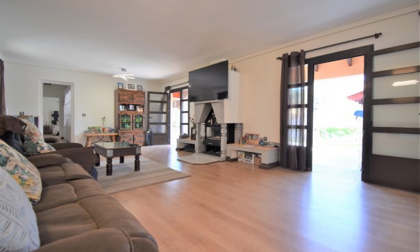 Revente - Villa Individuelle -
Orihuela Costa - Villamartin