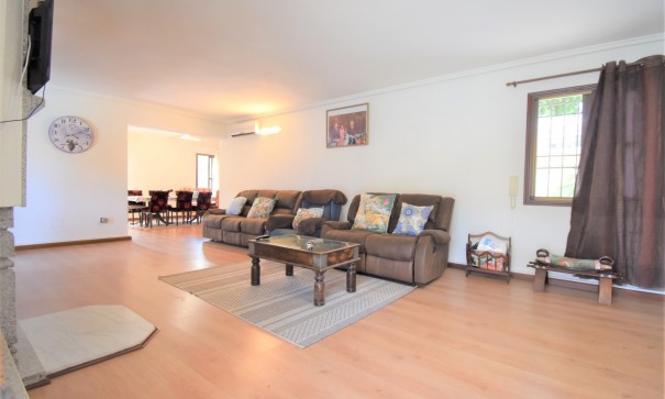 Revente - Villa Individuelle -
Orihuela Costa - Villamartin