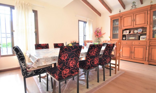 Revente - Villa Individuelle -
Orihuela Costa - Villamartin