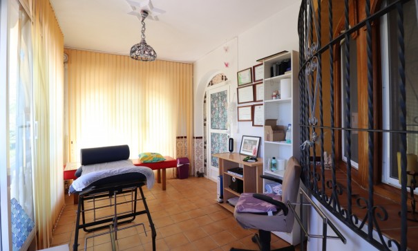 Venta - Chalet Independiente -
Algorfa - Lomas de La Juliana