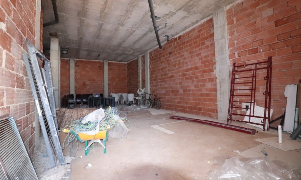 Videresalg - Kommerciel -
Los Montesinos - Laguna Green