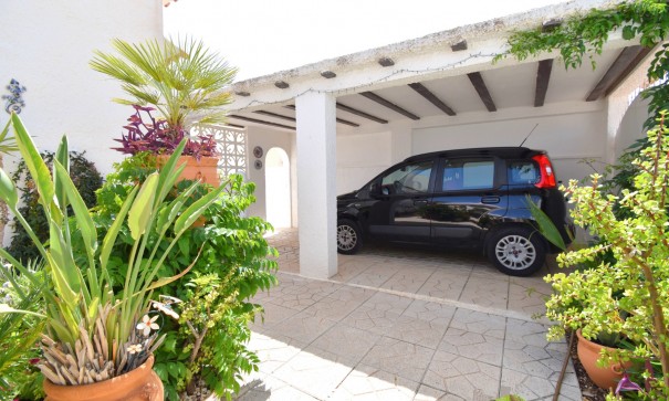 Herverkoop - Vrijstaande Villa -
Orihuela Costa - Villamartin