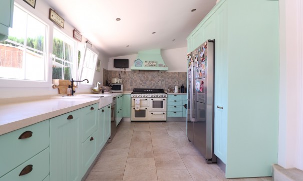 Videresalg - Finca landejendom -
Heredades - Heredades - Country