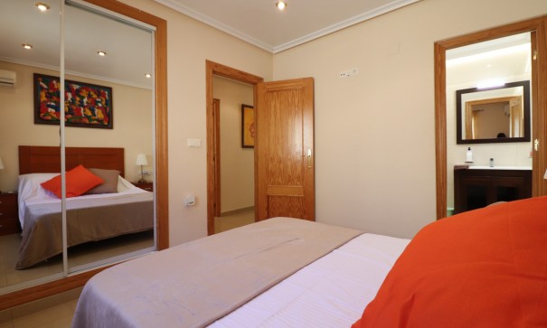 Sale - Detached Villa -
La Marina - La Escuera