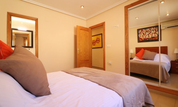 Sale - Detached Villa -
La Marina - La Escuera