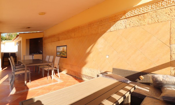 Sale - Detached Villa -
La Marina - La Escuera