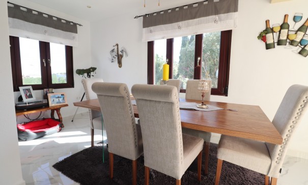 Venta - Chalet Independiente -
Algorfa - Lomas de La Juliana