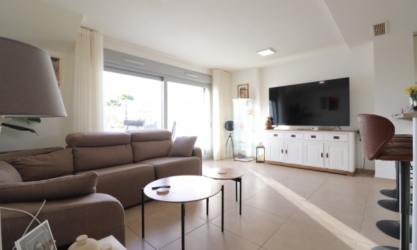 Herverkoop - Apartement Flat -
Los Montesinos - Entre Naranjos / Vistabella Golf